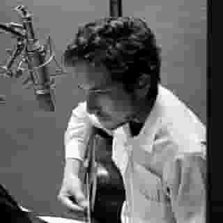 As Bob Dylan’s career blossomed, he kept in close touch with his friend Tony Glover. The pair’s conversations and letters — published here for the first time. Click the link in our bio to go inside his lost interviews and unseen letters. Photograph by Al Clayton/Courtesy of Sony Music Entertainment