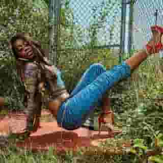 Flo Milli, the 20-year-old rapper behind "Beef FloMix" has star power off the charts, and she’s just getting started. “I like to make fun music where girls can be themselves and be free,” she says. Tap the link in our bio to see why the Mobile native is our latest Artist You Need to Know. Photograph by @erichartjr