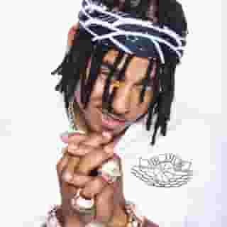 Ozuna is the cover star for this month’s issue of Rolling Stone Colombia. “My grandmother always taught me to work and to understand that you have to work hard for yourself because no one else is going to do it for you,” he says. “So I always focused on that.” At the link in our bio, read how the record-breaking reggaeton artist approached the making of his new album, ‘ENOC,’ which features Daddy Yankee, J Balvin, Sia and more. Photograph by Gio Alma