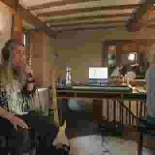 In our latest installment of "In My Room," Ellie Goulding performs an intimate two-song set, featuring “Flux” and “Power.” Watch the full video at the link in our bio. 