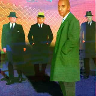 🏆 MAGAZINE'S PEOPLE 🏆
💙 3/8 - @tsuzuki_mayumi - Kiblind Miscellaneous News 💙

🚁 @tsuzuki_mayumi has been given a gift : that of managing to convey the contradictory emotions of the characters she draws in a single image. Thanks to her drawing method too - playing between pencil and digital - Mayumi tickles our emotions. It is therefore natural that for our Miscellaneous News Item issue, we asked the Japanese illustrator to illustrate the story of the most enigmatic gangster in France, Redoine Faïd. 

.....................................................................................
🏆 LES GENS DU MAG 🏆
💙 3/8 - @tsuzuki_mayumi - Kiblind Faits Divers 💙

🚁 @tsuzuki_mayumi a reçu un don : celui de réussir à faire comprendre les émotions contradictoires des personnages qu’elle dessine en une seule image. De par sa méthode de dessin également – jouant entre le crayonné et le numérique -, Mayumi chatouille nos émotions.
C’est donc naturellement que pour notre numéro Faits Divers, nous avons demandé à l’illustratrice japonaise d’illustrer l’histoire du loubard le plus énigmatique de France, Redoine Faïd. Retrouvez un portfolio et une interview de l'artiste sur Kiblind.com (lien dans la bio)

#miscellaneousnewsitem #newsitem #kiblind #kiblindmagazine #faitsdivers #illo #illustration #kibindmagazine #mayumitsuzuki #redoinefaid