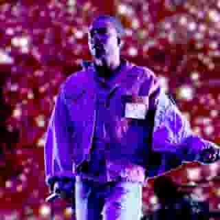 Happy birthday Kendrick Lamar! “I took it upon myself to take action in my own community,” the rapper told us in 2017. “On ‘DAMN.,’ I made an action to not speak about what’s going on in the world or the places they put us in. Speak on self; reflection of self first. That’s where the initial change will start from.” Tap the link in our bio to revisit our cover story. Photograph by Larry Busacca/Getty Images