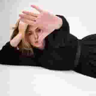 Happy birthday Adele! “I always feel like this is going to turn out to be a hidden-camera show, and someone is going to send me back to Tottenham,” she told us in 2015. Tap the link in our bio to revisit our cover story. Photograph by @theo123456