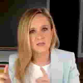 In our latest  "RS Interview: Special Edition," Samantha Bee talks with senior writer Alex Morris about making a tv show in the woods during the coronavirus. Head to the link in our bio to watch the full video.