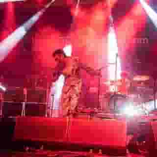 We were on the scene and backstage at the Strokes’ get-out-the-vote concert rally with Bernie Sanders in New Hampshire. Swipe through to see photos from the event and tap the link in our bio to read our recap. Photographs by @SachaLecca