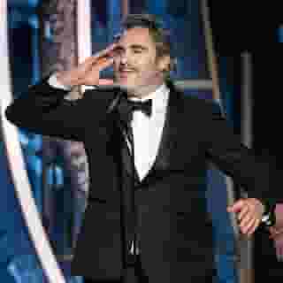 #GoldenGlobes? More like Drunk Upon a Time in Hollywood. On a scale of one to Joaquin, the celebrity speeches got loopier as the night went on. Tap the link in our bio for Rob Sheffield's breakdown of the award show’s highs and lows. Photograph by Image Group LA/HFPA 