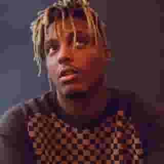 Juice WRLD, the rising Chicago-born rapper who topped the album charts in 2019 with his acclaimed album 'Death Race for Love,' has died at the age of 21. Click the link in our bio to learn more. Photograph by @micaiahcarter