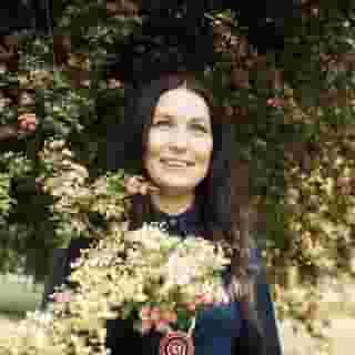 Ken Burns' epic 'Country Music' was created over the course of several years that included 101 interviews with legendary artists or other individuals close to the country business, many of whom have since died, along with hours of archival footage, music cues, and still photos. Tap the link in our bio to read our interview with Burns and collaborators Dayton Duncan and Julie Dunfey on making the eight-part series on PBS. Photograph by Sylvia Pitcher/Redferns/Getty Images