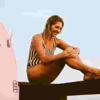 From Bob Dylan's "The Times They Are A-Changin'" to No Doubt's "Sunday Morning," Australian surfer Stephanie Gilmore gives us a look at her life in 15 songs. Tap the link in our bio for the full list. Photograph by @itstrotter