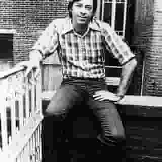 Boz Scaggs’ self-titled 1969 album turned 50 this month. With help from Duane Allman and Rolling Stone’s Jann S. Wenner, the musician settled into Muscle Shoals and crafted the LP that properly launched his career. Click the link in our bio to read more about the making of the white-soul classic. Photograph by Michael Ochs Archives/Getty Images