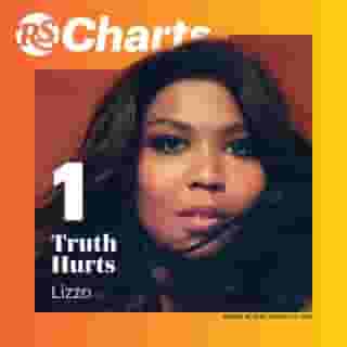 Lizzo’s “Truth Hurts” commands Number One on RS 100 this week thanks to 15.6 million streams. Tap the link in our bio to learn how the two-year-old track garnered new interest this year. 