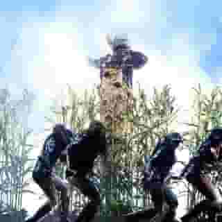 Missy Elliott is the 🐐. Link in bio for her #VMAs performance.