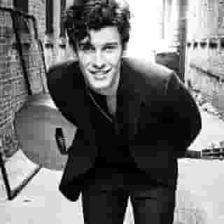 Happy birthday Shawn Mendes! Last year, the Canadian pop star talked to us about building a long-term career, being skeptical of his success and more. Revisit the cover story at the link in our bio. Photograph by @ruvenafanador