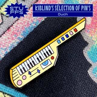 ⚡️ As we consider the pins as a highly important subject, we wanted to show you some of our favorite ones, that we discovered here on Instagram. Find here 3 of them and the full selection of our favorite pins now on Kiblind.com (link in bio)

👋 With amazing pins from @aurelie_wilmet, @jxiaoooo, @egle_zvirblyte, @alice_monvaillier, @coucousuzette, @duchrien, @sebastian_schwamm, @studioarhoj, @withminet 

...................................................................................

⚡️ Comme on considère le pin's comme un sujet très important, alors on s'est permis une petite sélection de nos préfèrés, croisés ci et là sur Intagram. On vous en tease 3 ici. Retrouvez la sélection complète de nos pin's prefs maintenant sur Kiblind.com (lien dans la bio)

👋 Avec des super pin's de @aurelie_wilmet, @jxiaoooo, @egle_zvirblyte, @alice_monvaillier, @coucousuzette, @duchrien, @sebastian_schwamm, @studioarhoj, @withminet 

#pins #selectionofpins #badges #accessoire #illustration #stuffs #kiblind