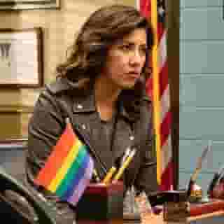 After decades of dismissing or outright ignoring bi- and pansexuals, TV shows are finally coming around, broadening our cultural understanding of the sexual identity spectrum. Click the link in our bio to read how TV is putting the "B" in LGBTQ — and why it matters. Photograph by Vivian Zink/NBC