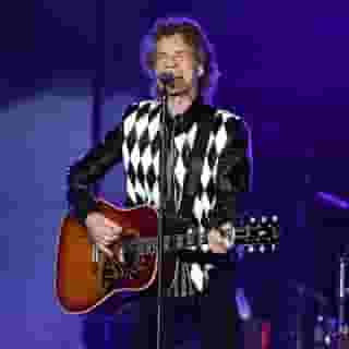 The Rolling Stones’ Chicago tour opener was a triumph for the World’s Greatest Rock & Roll Band, with Mick prancing all over the stadium in prime hip-shaking, troubadour-trapping fight mode. Click the link in our bio to read Rob Sheffield’s review of the show. Photograph by Getty Images for RS