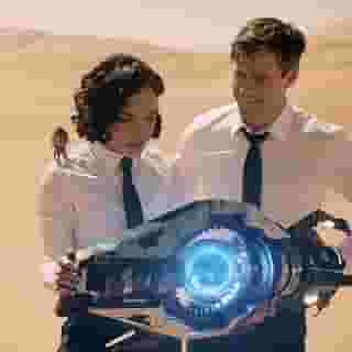 It’s doubtful that any paying customer actually ordered ‘Men in Black International.' Still, if you’re going to revamp the franchise without Will Smith and Tommy Lee Jones to ride herd on the aliens among us, smart move to bring in Chris Hemsworth and Tessa Thompson. Read Peter Travers’ review of the 1997 reboot at the link in our bio.