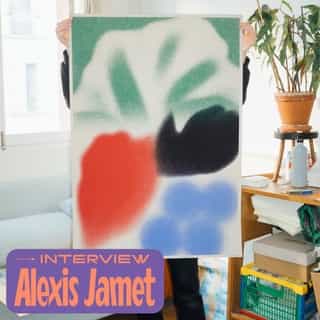 🍭 On vous l'a (enfin) révélé hier, c'est sur @alexis_jamet que nous avons jeté notre dévolu pour la couverture de notre nouveau magazine Sugar Sugar. Qui de mieux après tout que cet artiste touche-à-tout au style reconnaissable entre mille pour réussir la prouesse de rendre un atterrisage de bonbecs poétique. Nous avons alors profité de la sortie du magazine pour tenter de comprendre comment la magie opérait. L'interview d'Alexis est à retrouver dès maintenant sur notre site (lien dans la bio). 💥

..................................................................................................

We talked about it yesterday, @alexis_jamet is the illustrator who draw our new cover magazine for Kiblind Sugar Sugar. Here you can see some amazing projects he did, find more on our website with a french interview (sorry 😕). 

👋 @editions_fpcf, @editionscacahuete, @nike 

#alexisjamet #kiblindmagazine #sugarsugar #Interview #illustrator