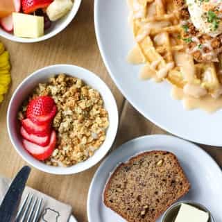 WE’RE BIG ON BRUNCH | Join us today for the final day of our three course $22 @dineoutvanfest brunch.⁠
⁠
Check out the full menu below:⁠
⁠
1st Course (choice of)⁠
Signature Caesar⁠
Mimosa⁠
Shanky’s Coffee⁠
⁠
2nd Course (choice of)⁠
Fresh Fruit Bowl⁠
Banana Walnut Bread⁠
Yogurt & Granola⁠
⁠
3rd Course (choice of)⁠
Any brunch item on our full brunch menu
