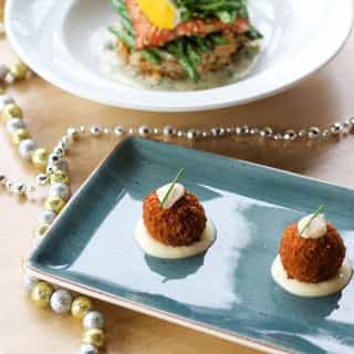 BRING ON THE NEW YEAR | Your last meal of the year should also be your best, so join us on New Year's Eve for our special 3-course tasting menu created by our incredible Head Chefs.⁠
⁠
Choose your first, second, and third course to enjoy alongside a glass of @okcrushpad Narrative XC Method Sparkling for $50.⁠
⁠
View the menu using the link in our bio.