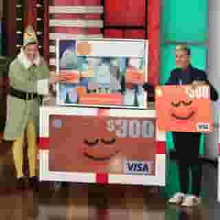 #repost @theellenshow 

It’s the hap-happiest season of alllllllll. ❄️ A celebrity elf brought some Headspace to the audience of @TheEllenShow today and you can grab a little for yourself through the link in bio. 