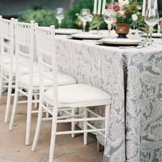 Silver details add to the perfect holiday aesthetic, don’t you think ? ❤️❄️🎄Our Silver Martinique linen is reversible so you can choose between a silver and cream look, or a grey and cream look. This print is also available in 3 additional colors.
⁣
Photographer: @ballphotoco  ⁣
Planner/Event Design: @mirawed ⁣
Venue: @wrighthouseweddings ⁣
Floral: @themonarchflorals⁣
Linens: @creativecoverings ⁣
⁣
⁣
#creativecoverings #eventlinens #tablecoverings #eventideas #weddinginspo #holidayparty #winterwedding #specialtylinens #somethingsilver #luxuryevents