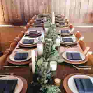The dark wood table mixed with denim linnea napkins and the sage green plants in the center makes for a perfect rustic wedding! ✨💙

What do you think of these classy denim linnea napkins? 💭 Click the link in our bio to see more!

Vendors:
Planning: @blueskyeventstahoe
Venue: @thehideoutweddings
Photo: @roundaboutreno