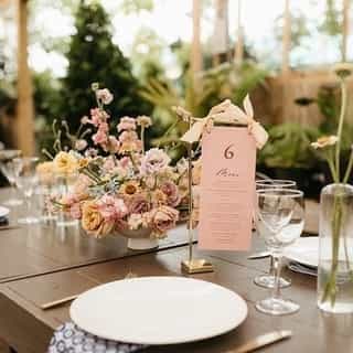 Let us brighten up your summer Monday with this cozy garden wedding 🌿✨⁠ ⁠
One of our favorite ways to style a wooden tabletop is to incorporate the Indigo Santa Fe napkins⁠. They have just the right amount of blue to offset a feminine vibe + a geometric pattern adds a modern touch to a rustic #tablescape.⁠
⁠
Love what you see? Email us your dream board today, and let's make it a reality. 🌸⁠
⁠
⁠
Planning: @daniellecaldwelleventsllc⁠
Photography: @kateamesphoto⁠
Venue: @blockhousepdx @pomariusnursery⁠
Garden: @pomariusnursery⁠
Florals: @fortheloveoffloral⁠
Catering: @devilsfoodcatering⁠
DJ: @johnrossmusic⁠
Rentals: @partyplacepdx⁠
Linens: @creativecoverings⁠
Cake: @sweetheartstjohns⁠
Stationery and Signage: @theletteringbeeco⁠
Hair and Makeup: @portlandmakeupandhair