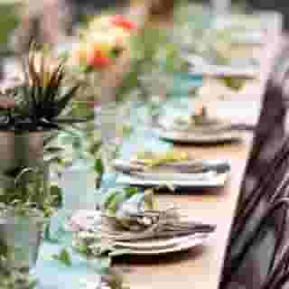 A match made in heaven! ✨ ⁠
Our Azure Vintage Runner paired with the Stone Linnea Napkins creates a simple and elegant pairing worthy of a celebration. ⁠
.⁠
.⁠
.⁠
.⁠
venue @theelmestate⁠
linens @creativecoverings⁠
photog @ciprianphotography⁠
design and floral @qualityeventdesign