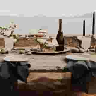 Imagine celebrating your union privately on the beach? A magical elopement along the shore of Lake Tahoe. @thehytch can make all your elopement and small event dreams a reality!⁠
⁠
Napkin | Denim Linnea⁠
⁠
Coordination | The Hytch @thehytch⁠
Photography | The Boundys Photography @theboundys⁠
Decor  & Styling | Lucky Burro @luckyburro⁠
Signage | Cohen Creates @cohen_creates⁠
Florals | Box of Love Reno @boxoflovereno⁠
Cupcakes | Mix Bakeshop @mixbakeshop