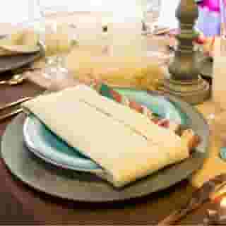 Hemstitch Napkins layer beautifully over other specialty napkins like our Mardi Gras Carnivale #theNAPKINmovement⁠
⁠
Photographer | Marto G Phototgraphy @martogphotography⁠
⁠
http://bit.ly/hemstitchnapkin