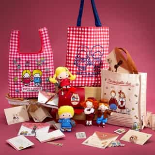 Friendly Pairs ❤️ Shop Patty and Jimmy and the Vaudeville Duo on Sanrio.com! Link in bio. 