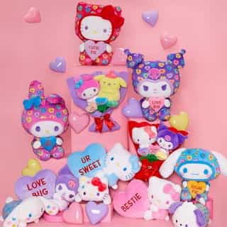 Love at first sight 😍💖 The Hello Kitty and Friends x @sweetheartscandies plush make the perfect Valentine's Day gift! Available in stores and online at @Walmart. 