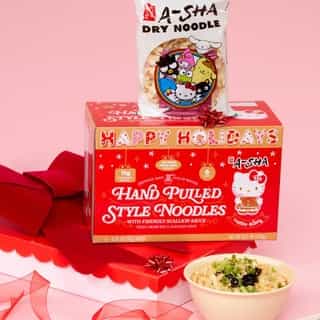 Supercute gift for the bestie who loves Air-Dried, Never Fried® noodles from @ashadrynoodle 🍜🎀 Shop A-Sha & Hello Kitty Holiday Gift Box now at Target! Link in bio to shop. 