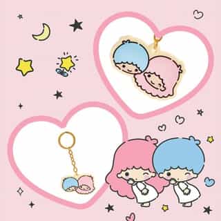 LittleTwinStars are now available as a limited-edition keychain! 🩵🩷 Get our Friend of the Month gift FREE when you spend $50 or more in Sanrio stores and online - no code needed! Link in bio to shop. 
