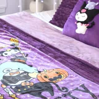 Spooky szn is here at last. Time to swap out a few things. 🔁🎃⁠
⁠
P.S. Link in bio to visit our Halloween Shop! 