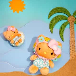 Sun-kissed 🏝️ Shop new Hello Kitty plush on Sanrio.com! Link in bio.