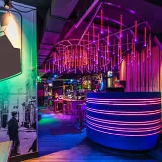 Clubs & Discotheken te koop & te huur in Nederland 🪩🕺⁠
⁠
Wil je een eigen club of discotheek runnen? Of ben je op zoek naar uitbreiding? Dit is hét moment om het nachtleven nieuw leven in te blazen.⁠
⁠
Of je nu kiest voor een intieme bar met sfeer of een bekende, grote discotheek met naam – er zijn volop mogelijkheden in het hele land.⁠
⁠
De locaties hieronder zijn strategisch gelegen om de ultieme uitgaansbeleving te bieden. Perfect voor het aantrekken van zowel vaste gasten als nieuwe feestgangers die op zoek zijn naar een geweldige avond uit:⁠
⁠
📍 1. Club Lounge Bar El Toro - Oude Vismarkt 2, Goes⁠
📍 2. Bubbels - Vaaltstraat 6, Zutphen⁠
📍 3. Café Men At Work - Grote Markt 141, Almere⁠
📍 4. Diverse horecaruimtes - Reigerstraat 18-20, Breda⁠
📍 5. Bar-Dancing No5 - Steenbergsestraat 7, Bergen op Zoom⁠
📍 6. Ruby - Zeugstraat 5, Gouda⁠
📍 7. Plaza Feestcafé - Havenweg 14, Helmond⁠
📍 8. Club, Mauritsweg 46 - Rotterdam⁠
📍 9. Kafee8 - Noordkade 47, Drachten⁠
📍 10. Voormalig De Kruik - Heuvel 38, Tilburg ⁠
⁠
Klaar om het nachtleven in te duiken? Voor meer informatie over deze en clubs en discotheken, bezoek Horecaspot.nl 🔗 in bio⁠
⁠
