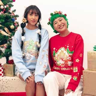 Sweater weather ❄️❤️ Stay cozy this season with new @JapanLA holiday sweatshirts! Shop now at Sanrio.com. Link in bio.