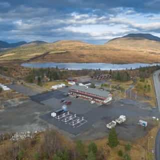 BUITENLANDS AANBOD 🌎⁠
⁠
🇳🇴 Noorwegen⁠
📍 Ørskog⁠
⁠
• Café, restaurant, camping, huttenverhuur, tankstation⁠
• 192 zitplaatsen ⁠
• 54 terras zitplaatsen⁠
• 15 hutten⁠
• Camping⁠
• Verkoop bedrijf & vastgoed⁠
⁠
Meer info & details 👉🏼 link in bio