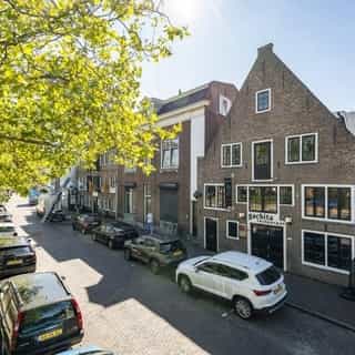 UITGELICHT 🔦⁠
⁠
Restaurant Gachita, gelegen in een historisch pand in het centrum van Purmerend. Sinds 1992 staat het bekend om hoogwaardige gerechten, sfeervolle muurschilderingen en karakteristieke houten balken.⁠
⁠
Het restaurant bestaat uit een zitgedeelte aan de voor- en achterkant, met in het midden de bar, een halfopen keuken en een chef's table. ⁠
⁠
📍 Purmerend⁠
🍴 Restaurant⁠
🪑 75 zitplaatsen binnen & 75 zitplaatsen op het terras⁠
💰 Verkoop vastgoed & verkoop bedrijf⁠
⁠
Meer info & details 👉🏼 link in bio