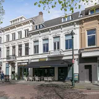 UITGELICHT op Horecaspot.nl 🔦 ⁠
⁠
Restaurant Ginkgo is gevestigd in een prachtig stadsgezicht en is al bijna 10 jaar een begrip in Breda en omstreken. Naast de restaurantactiviteiten draait er een goed lopende bezorg- en afhaalservice.⁠
⁠
📍 Breda⁠
🍴 Restaurant⁠
🪑 76 zitplaatsen binnen & 12 zitplaatsen op het terras⁠
💰 Bedrijfsovername & verhuur vastgoed⁠ ⁠
⁠
Meer info & details 👉🏼 link in bio