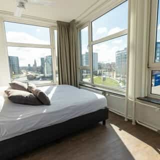 UITGELICHT op Horecaspot.nl 🔦 ⁠
⁠
Eurohotel en restaurant WKNDS, inclusief het vastgoed, ter overname.⁠
⁠
Gelegen op loopafstand van de historische binnenstad van Leeuwarden. Het hotel beschikt over 45 hotelkamers, het restaurant over 90 zitplaatsen, een terras met 50 zitplaatsen en een zaal die wordt gebruikt voor diverse gelegenheden.⁠
⁠
📍 Leeuwarden⁠
🍴 Hotel met restaurant⁠
🏨 45 hotelkamers⁠
🪑 90 zitplaatsen restaurant & 50 zitplaatsen op het terras⁠
💰 Bedrijfsovername & verkoop vastgoed⁠ ⁠
⁠
Meer info & details 👉🏼 link in bio