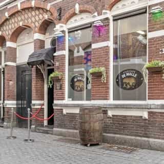 UITGELICHT op Horecaspot.nl 🔦 ⁠
⁠
Café De Malle heeft in ruim 23 jaar meerdere concepten gekend, maar altijd onder de hoede van dezelfde ondernemer.⁠
⁠
Nu is het tijd om het stokje over te dragen aan een nieuwe eigenaar.⁠
⁠
📍 Breda⁠
🍴 Café⁠
🪑 112 zitplaatsen⁠
💰 Bedrijfsovername & verhuur vastgoed⁠
⁠
Meer info & details 👉🏼 link in bio