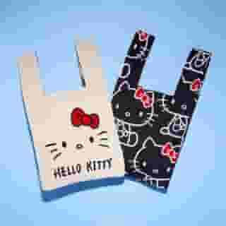 Carry cuteness wherever you go 🎀 New Hello Kitty knitted bags are available now at Sanrio.com! Link in bio to shop.