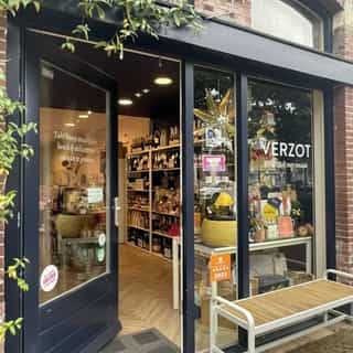 NIEUW op Horecaspot 👀⁠
⁠
🍽 Bezorg- & afhaalzaak⁠
📍 Tilburg⁠
✔ Verhuur vastgoed⁠ & verkoop bedrijfsexploitatie⁠
⁠
Meer info? Brochure of bezichtiging aanvragen? ⁠
🔗 in bio