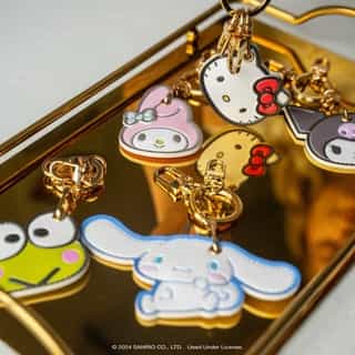 Never lose your things again 💕 Accessorize your AirTags with @shopsonix vegan leather Hello Kitty and Friends keychains! Link in bio to shop.