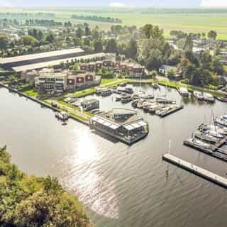 NIEUW op Horecaspot 👀⁠
⁠
🍽 Restaurant⁠
📍 Boornzwaag⁠
✔ Verhuur vastgoed⁠ & verkoop bedrijfsexploitatie⁠
⁠
Meer info? Brochure of bezichtiging aanvragen? ⁠
🔗 in bio