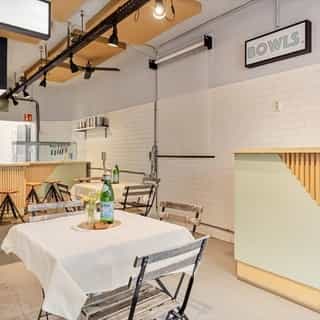 NIEUW op Horecaspot 👀⁠
⁠
🍽 Restaurant⁠
📍 Amsterdam⁠
✔ Verkoop vastgoed⁠ & verkoop bedrijfsexploitatie⁠
⁠
Meer info? Brochure of bezichtiging aanvragen? ⁠
🔗 in bio