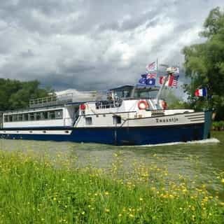 NIEUW op Horecaspot 👀⁠
⁠
🍽 Hotel⁠
📍 Amsterdam⁠
✔ Verkoop vastgoed⁠ & verkoop bedrijfsexploitatie⁠
⁠
Meer info? Brochure of bezichtiging aanvragen? ⁠
🔗 in bio